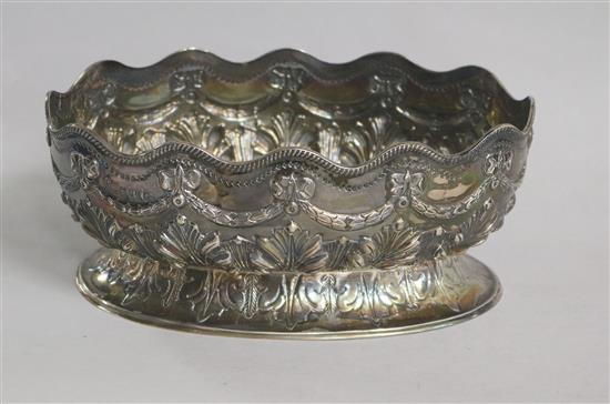 A Victorian repousse silver bowl, Martin, Hall & Co, London, 1881, 10.5 oz.